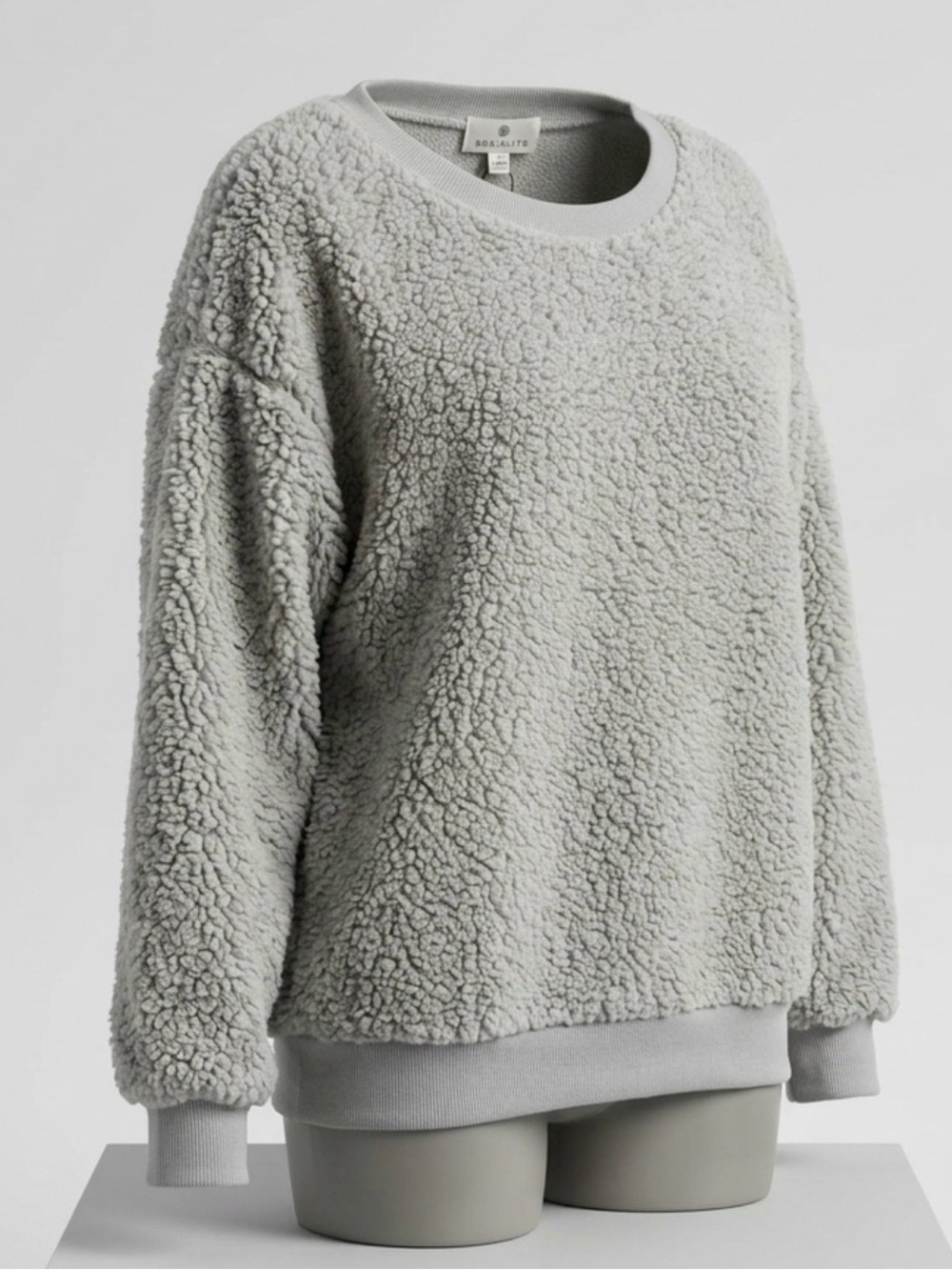 Socialite NWOT High Pile Fleece
Sweatshirt Size Large